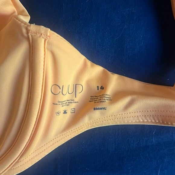 NWT CUUP Plunge Swim Bikini Top Nectar - Picture 3 of 7